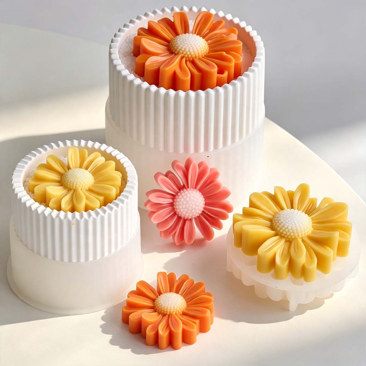 Round Striped Candle Jar Silic - Potsticker Mold ulasan dan harga